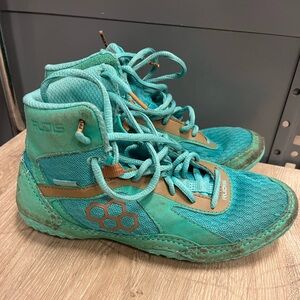 Men’s size 5 Rudis wrestling shoes